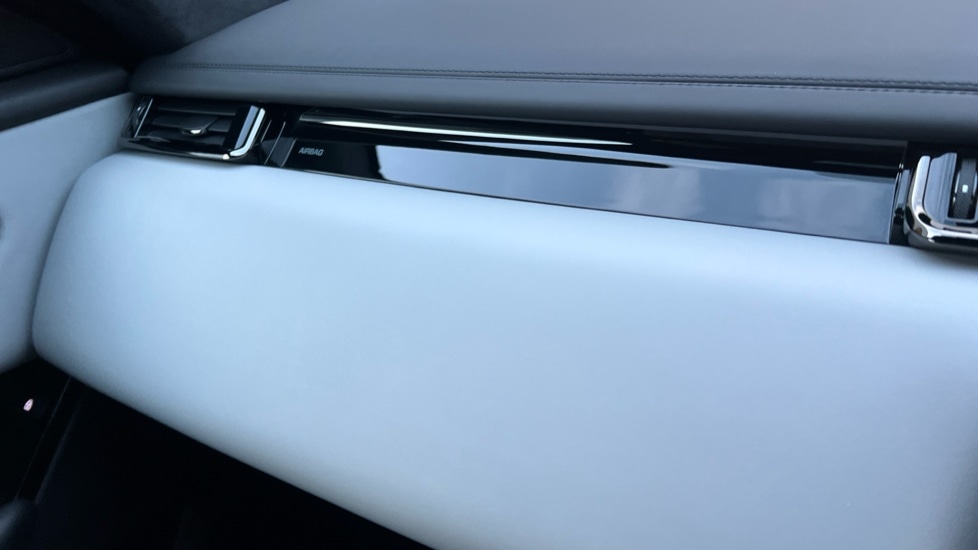 Used Land Rover Range Rover Velar 2025 for sale - 77018353: Photo 35