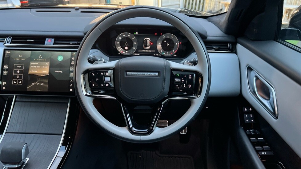 Used Land Rover Range Rover Velar 2025 for sale - 76942892: Photo 15