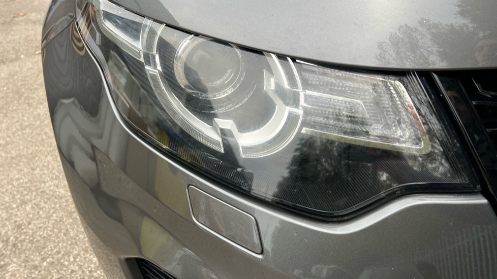 Used Land Rover Discovery Sport 2019 for sale - 76652310: Photo 17