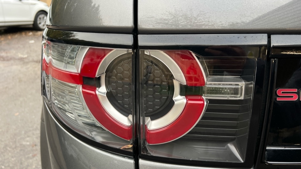 Used Land Rover Discovery Sport 2019 for sale - 76652310: Photo 19