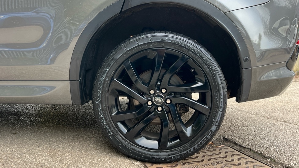 Used Land Rover Discovery Sport 2019 for sale - 76652310: Photo 33