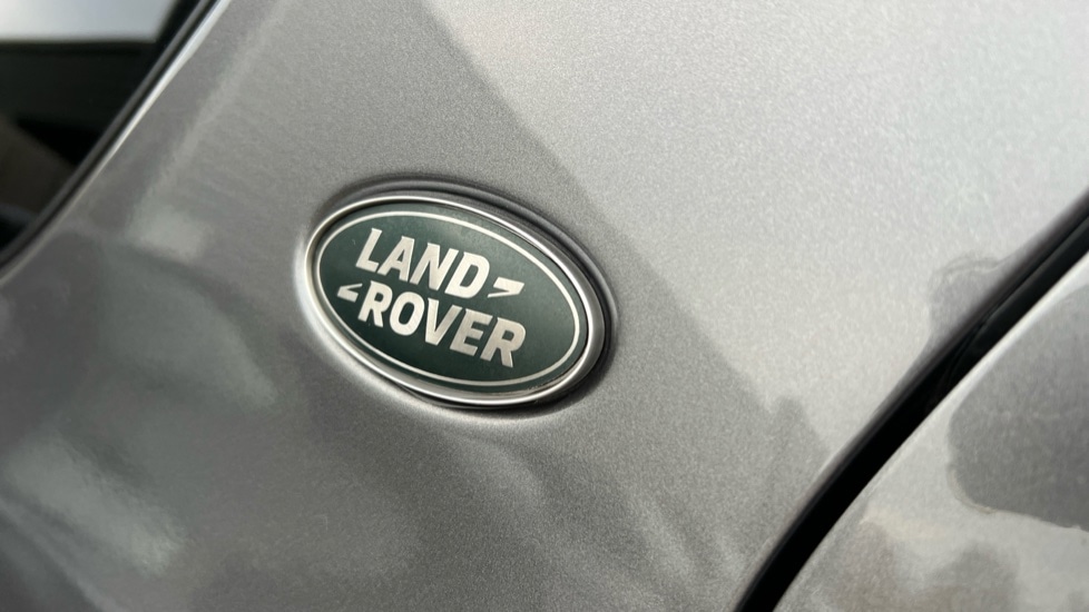 Used Land Rover Discovery Sport 2019 for sale - 76652310: Photo 39