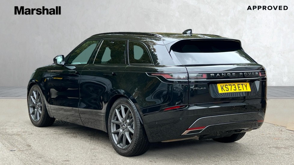 Used Land Rover Range Rover Velar 2023 for sale - 76117052: Photo 2