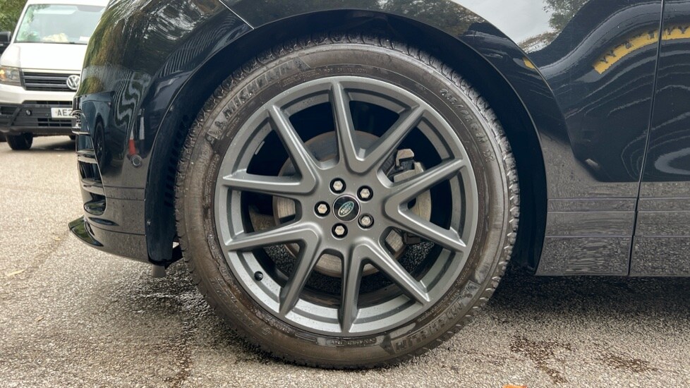 Used Land Rover Range Rover Velar 2023 for sale - 76117052: Photo 32