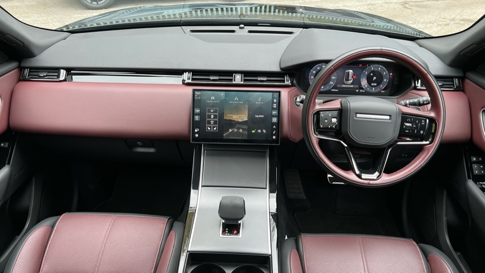 Used Land Rover Range Rover Velar 2023 for sale - 76117052: Photo 9