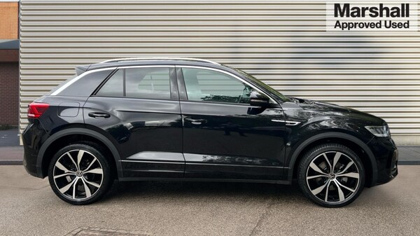 Used Volkswagen T-Roc 2024 for sale - 76168644: Photo 2