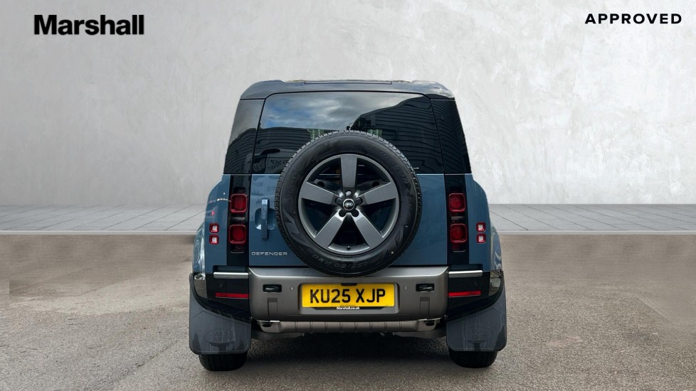 Used Land Rover Defender 2025 for sale - 76999518: Photo 6