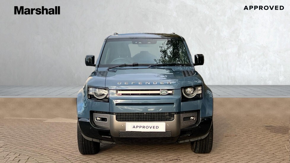 Used Land Rover Defender 2025 for sale - 76999518: Photo 7