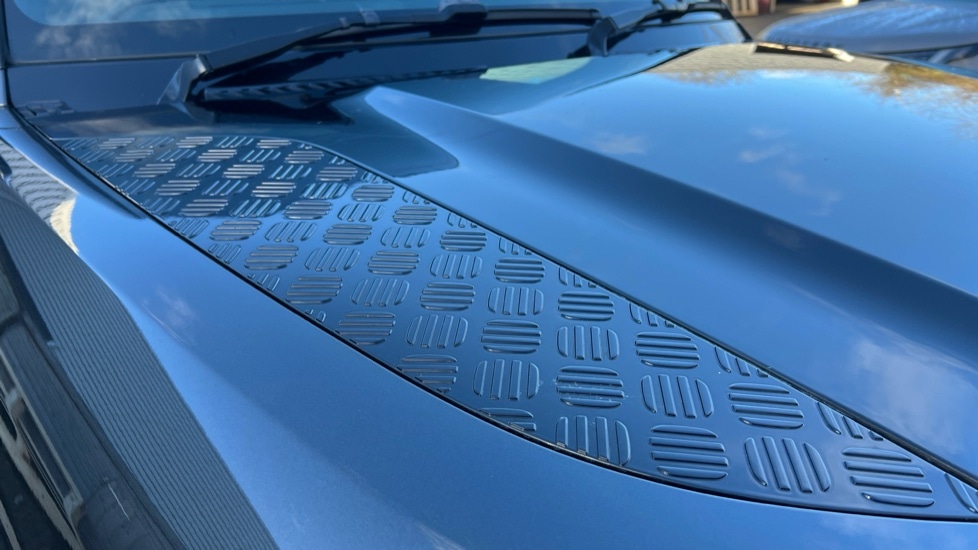 Used Land Rover Defender 2022 for sale - 76856429: Photo 23