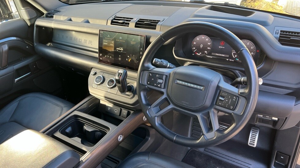 Used Land Rover Defender 2022 for sale - 76856429: Photo 28