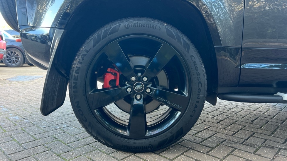 Used Land Rover Defender 2022 for sale - 76856429: Photo 31