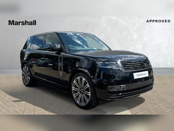 2025 - 4.4 P615 V8 SV 4dr Auto