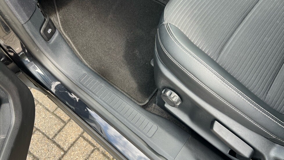 Used Ford Kuga 2022 for sale - 76458956: Photo 34