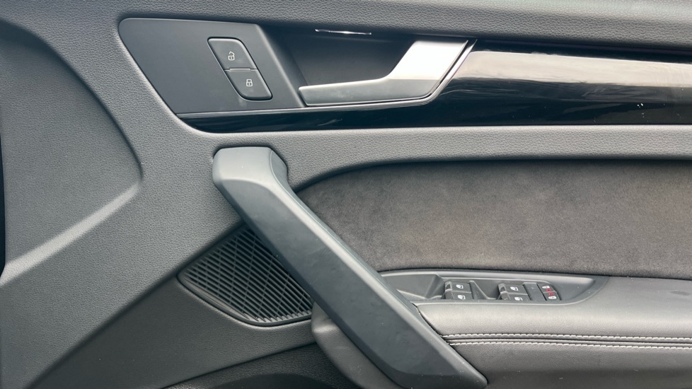 Used Audi Q5 2022 for sale - 76514723: Photo 30