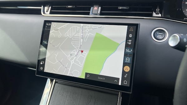 Used Land Rover Range Rover Evoque 2025 for sale - 75984840: Photo 11