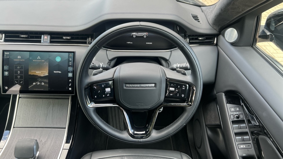 Used Land Rover Range Rover Evoque 2025 for sale - 75984840: Photo 15
