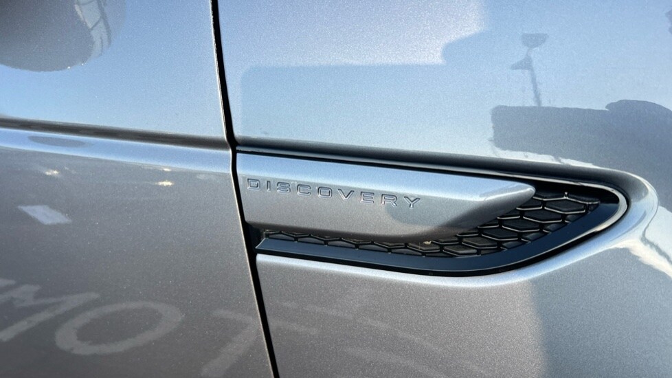 Used Land Rover Discovery Sport 2023 for sale - 77010212: Photo 22