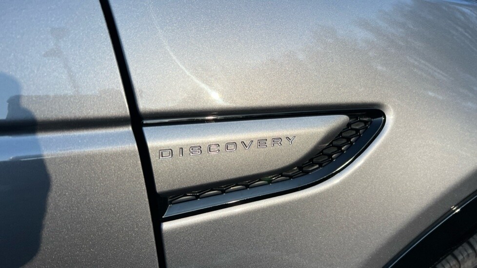 Used Land Rover Discovery Sport 2023 for sale - 77010212: Photo 24