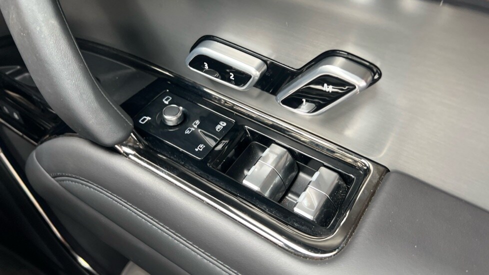 Used Land Rover Range Rover Sport 2024 for sale - 76014884: Photo 41