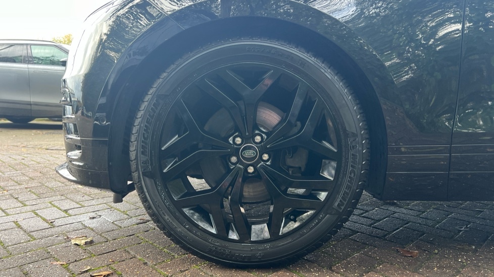 Used Land Rover Range Rover Velar 2023 for sale - 76709588: Photo 32