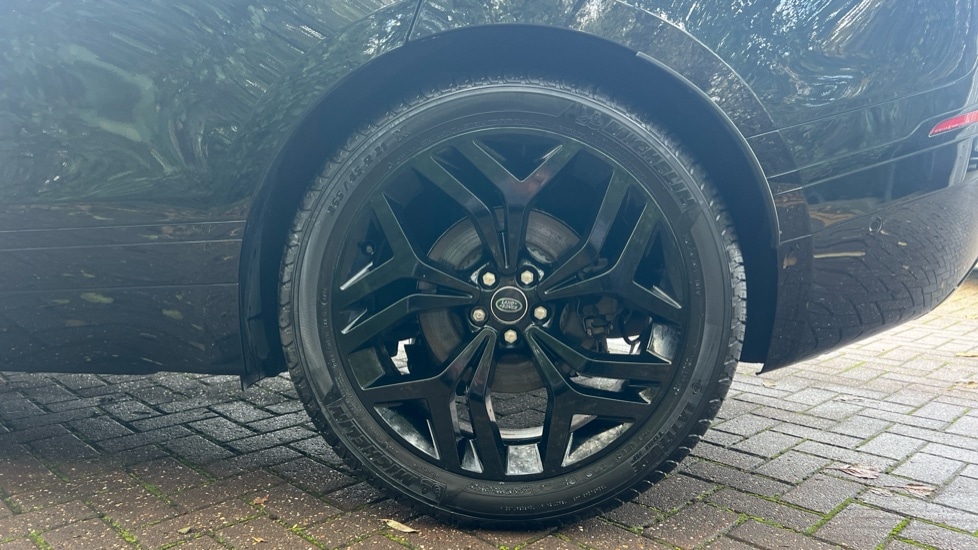 Used Land Rover Range Rover Velar 2023 for sale - 76709588: Photo 33