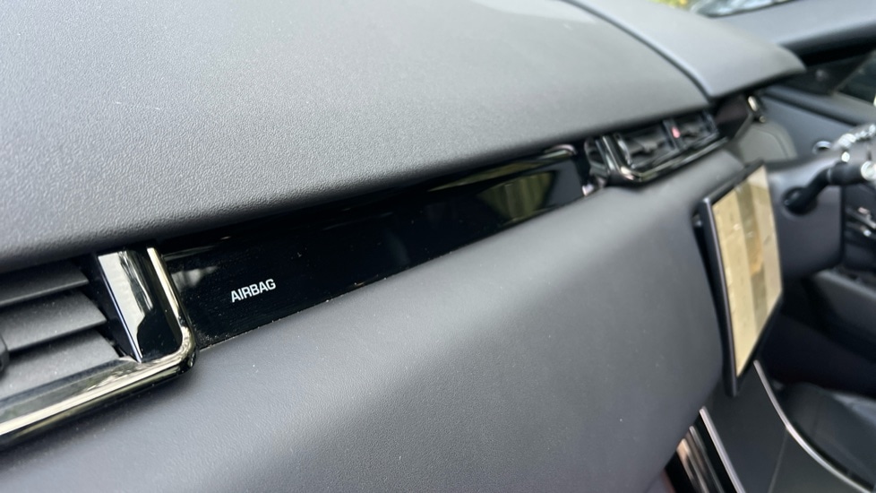 Used Land Rover Range Rover Velar 2023 for sale - 76709588: Photo 39