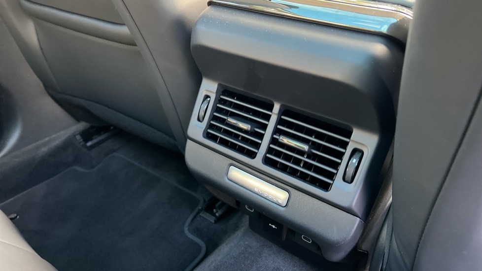 Used Land Rover Range Rover Evoque 2025 for sale - 76393742: Photo 18