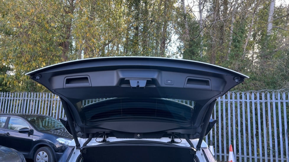 Used Land Rover Range Rover Evoque 2025 for sale - 76393742: Photo 36