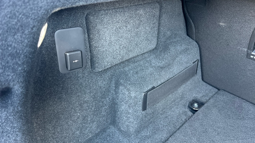 Used Land Rover Range Rover Evoque 2025 for sale - 76393742: Photo 39