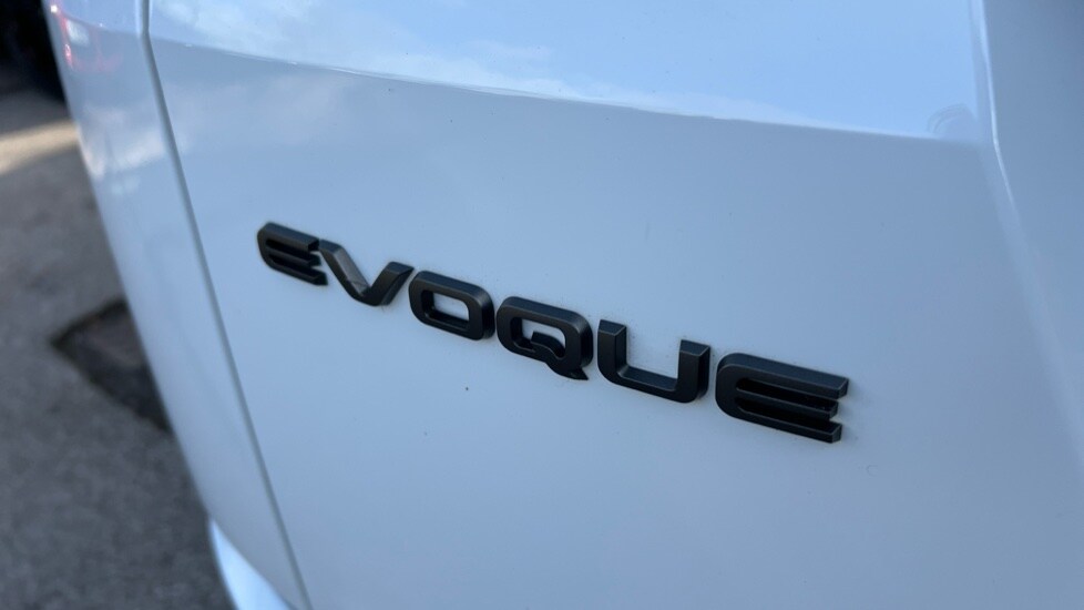 Used Land Rover Range Rover Evoque 2025 for sale - 76393742: Photo 40