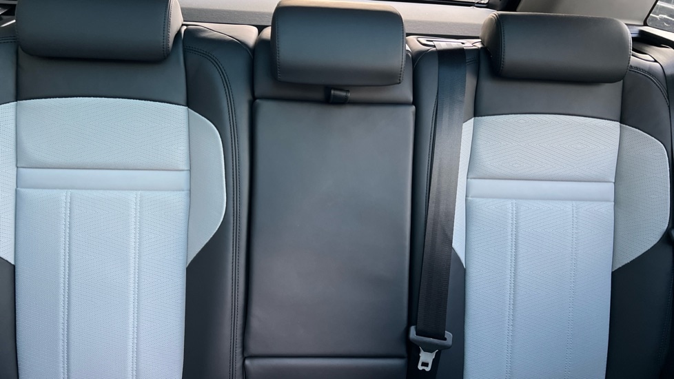 Used Land Rover Range Rover Evoque 2025 for sale - 76393742: Photo 52