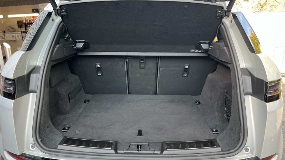Used Land Rover Range Rover Evoque 2025 for sale - 76145881: Photo 10