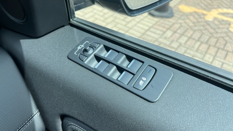 Vehicle 43