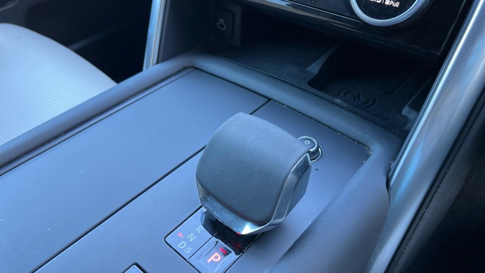 Used Land Rover Discovery 2023 for sale - 76033934: Photo 13