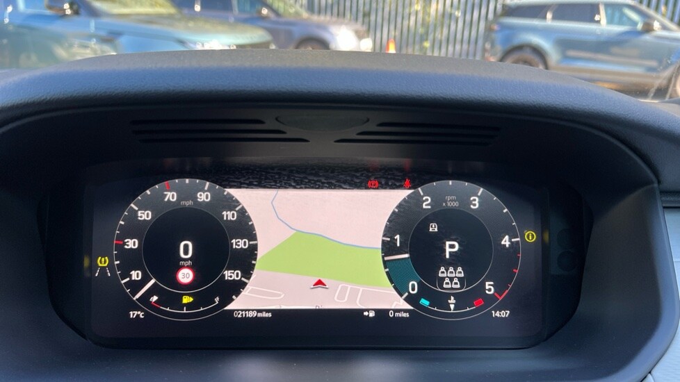 Used Land Rover Discovery 2023 for sale - 76033934: Photo 16