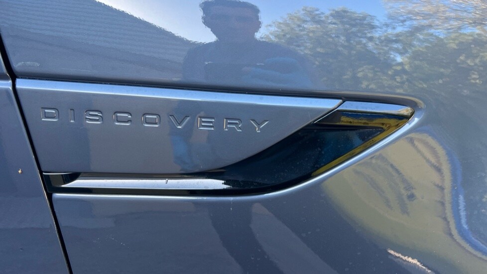 Used Land Rover Discovery 2023 for sale - 76033934: Photo 22