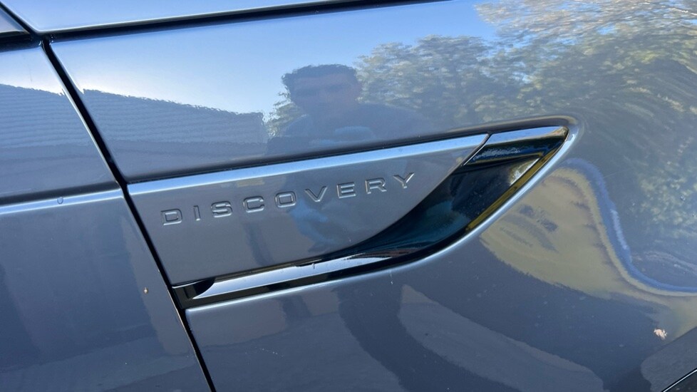 Used Land Rover Discovery 2023 for sale - 76033934: Photo 24