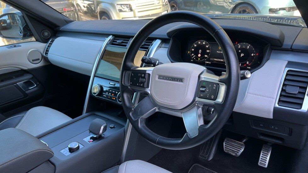Used Land Rover Discovery 2023 for sale - 76033934: Photo 28