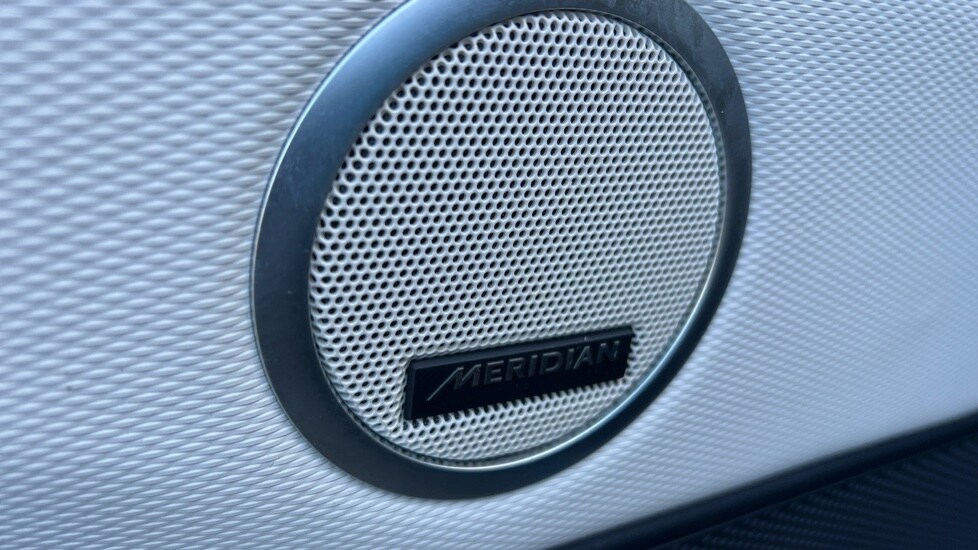 Used Land Rover Discovery 2023 for sale - 76033934: Photo 43