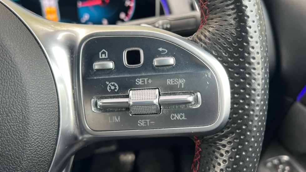 Used Mercedes-Benz GLB 2023 for sale - 77035810: Photo 22