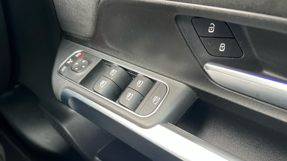 Used Mercedes-Benz GLB 2023 for sale - 77035810: Photo 40