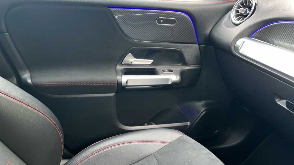 Used Mercedes-Benz GLB 2023 for sale - 77035810: Photo 42