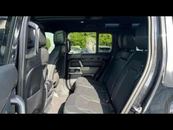 Used Land Rover Defender 2024 for sale - 74551249: Photo