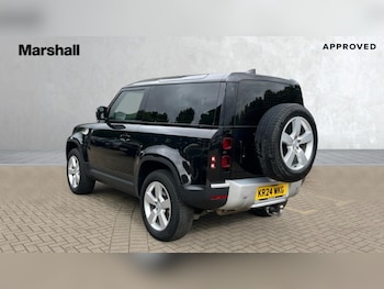 Used Land Rover Defender 2024 for sale - 76086752: Photo
