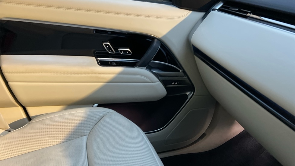 Used Land Rover Range Rover 2022 for sale - 77043007: Photo 44