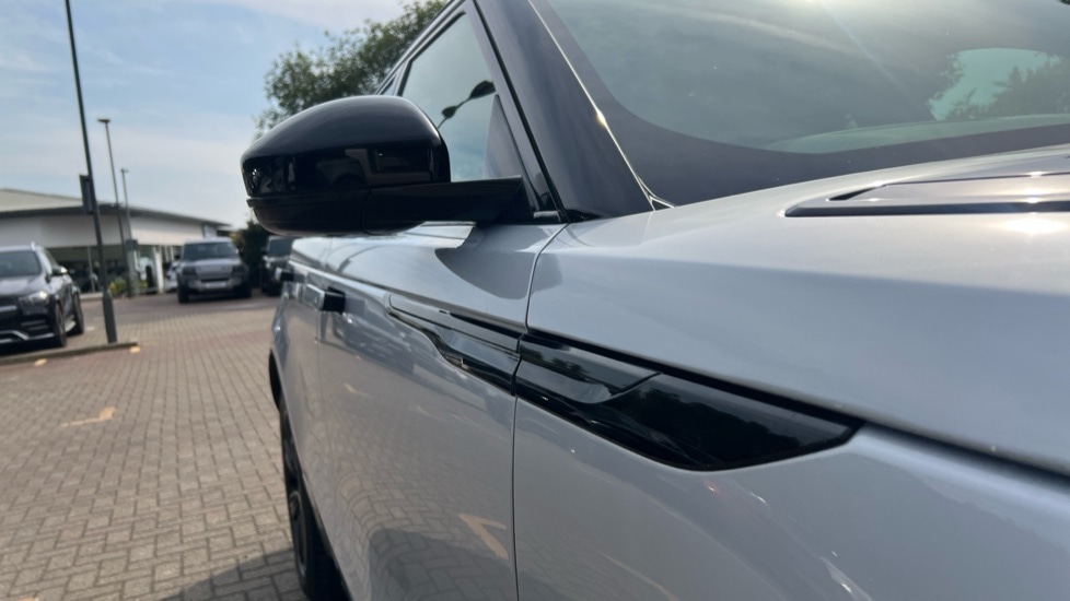 Used Land Rover Range Rover Velar 2022 for sale - 76176201: Photo 39