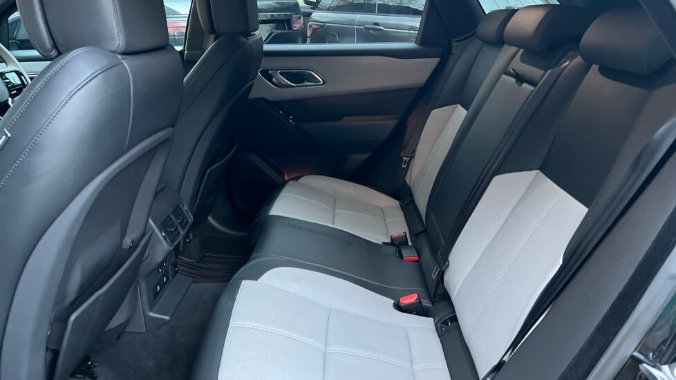 Used Land Rover Range Rover Velar 2025 for sale - 77010248: Photo 4