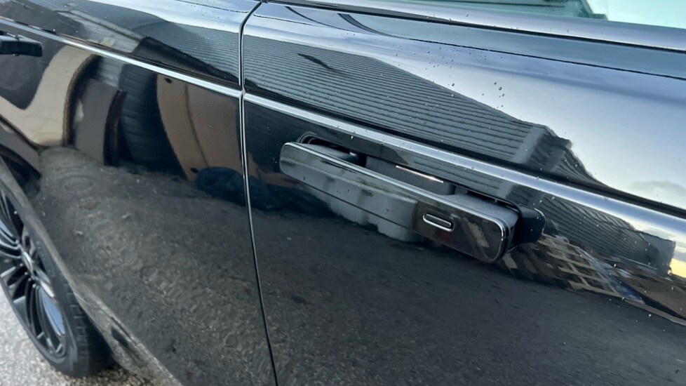 Used Land Rover Range Rover Velar 2025 for sale - 77010248: Photo 40