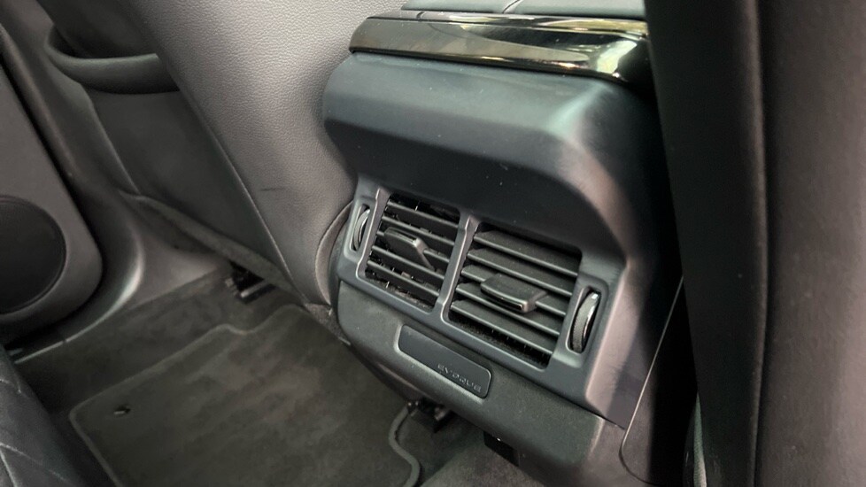 Used Land Rover Range Rover Evoque 2025 for sale - 76244451: Photo 18