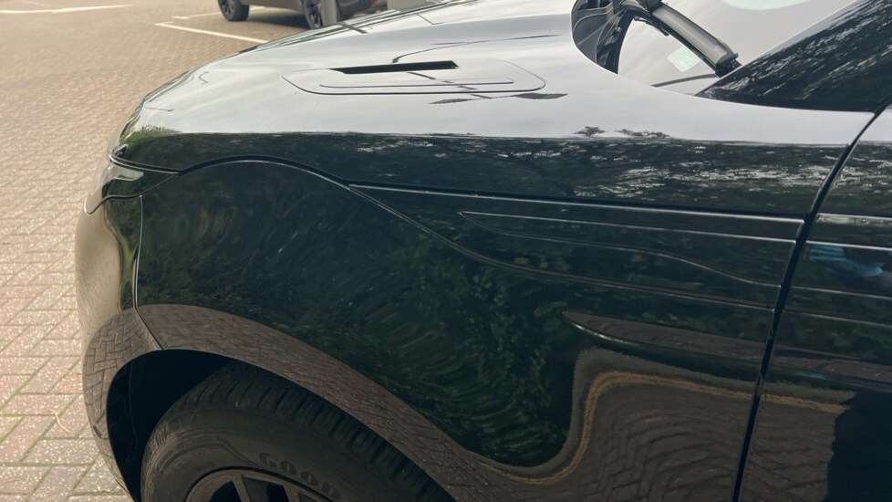 Used Land Rover Range Rover Evoque 2025 for sale - 76244451: Photo 20